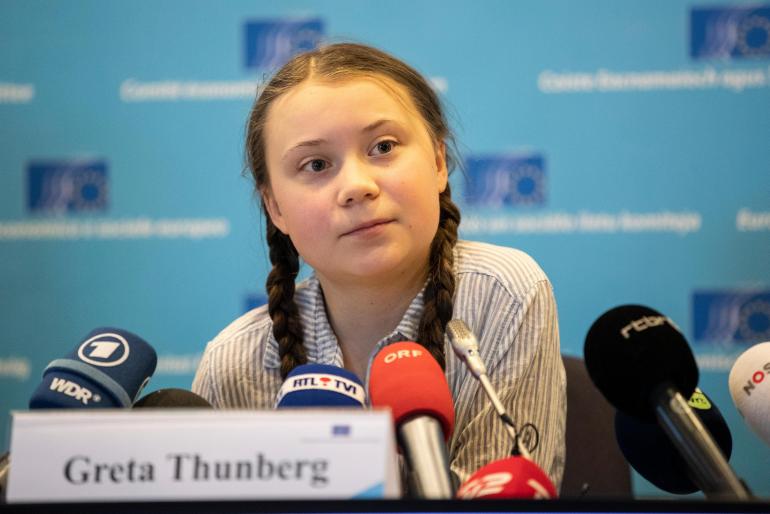 greta-thunberg-klima-klimaaktivistin-schweden-schu-1.thumb.jpg.31142b742d0188a5ea41d5b979dd056a.jpg