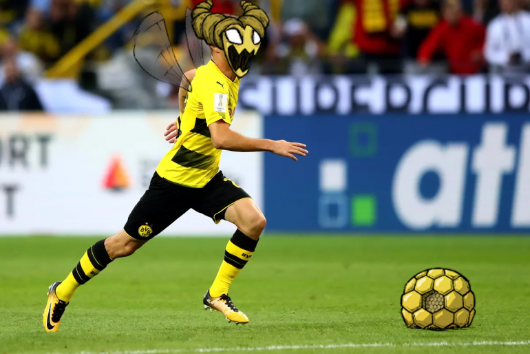 soccer_beehive.thumb.png.477375c8991f21b7d3078c0580aa6a0d.png