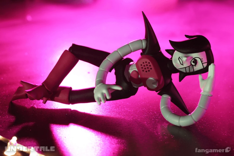682577700_mettatonpose.thumb.png.db94f177bf5ed61dc04b13baf9cb70ca.png