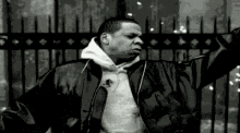 jay-z-shot.gif.b0a1fe69dc66c71494ddcaa854f9f9dc.gif